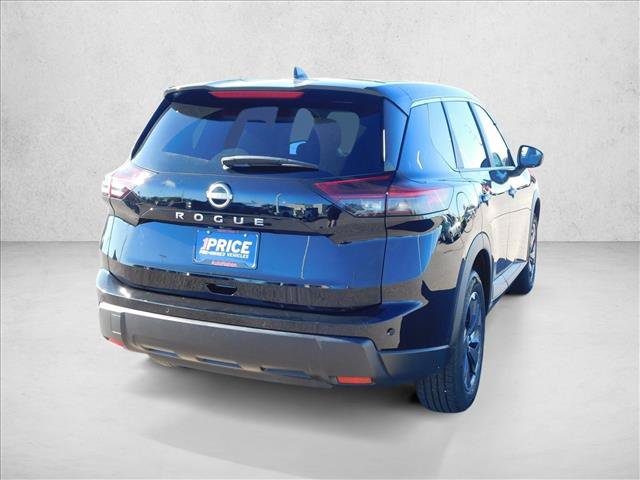 Used 2025 Nissan Rogue SV FWD image 9