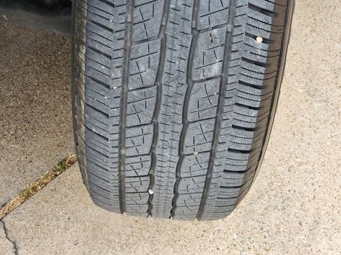 Used 2024 Chevrolet Silverado 1500 Custom image 10