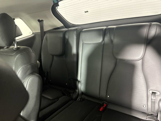 Used 2024 Kia Carnival SX Prestige FWD image 23