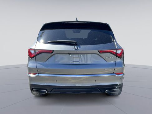 Used 2023 Acura MDX SH-AWD w/ Technology Package image 4