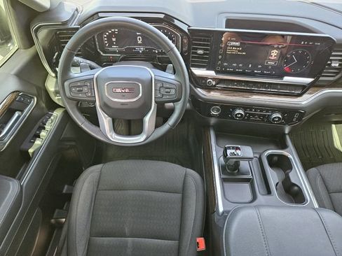 Used 2024 GMC Sierra 1500 Elevation w/ X31 Off-Road Package AWD/4WD image 27