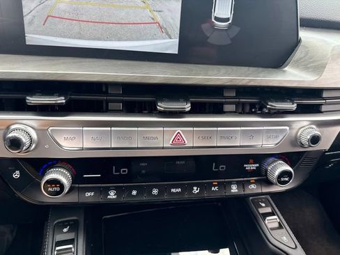 Used 2025 Kia Telluride EX X-Line image 26