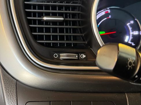 Used 2015 Kia Optima LX w/ Hybrid Convenience Package image 16