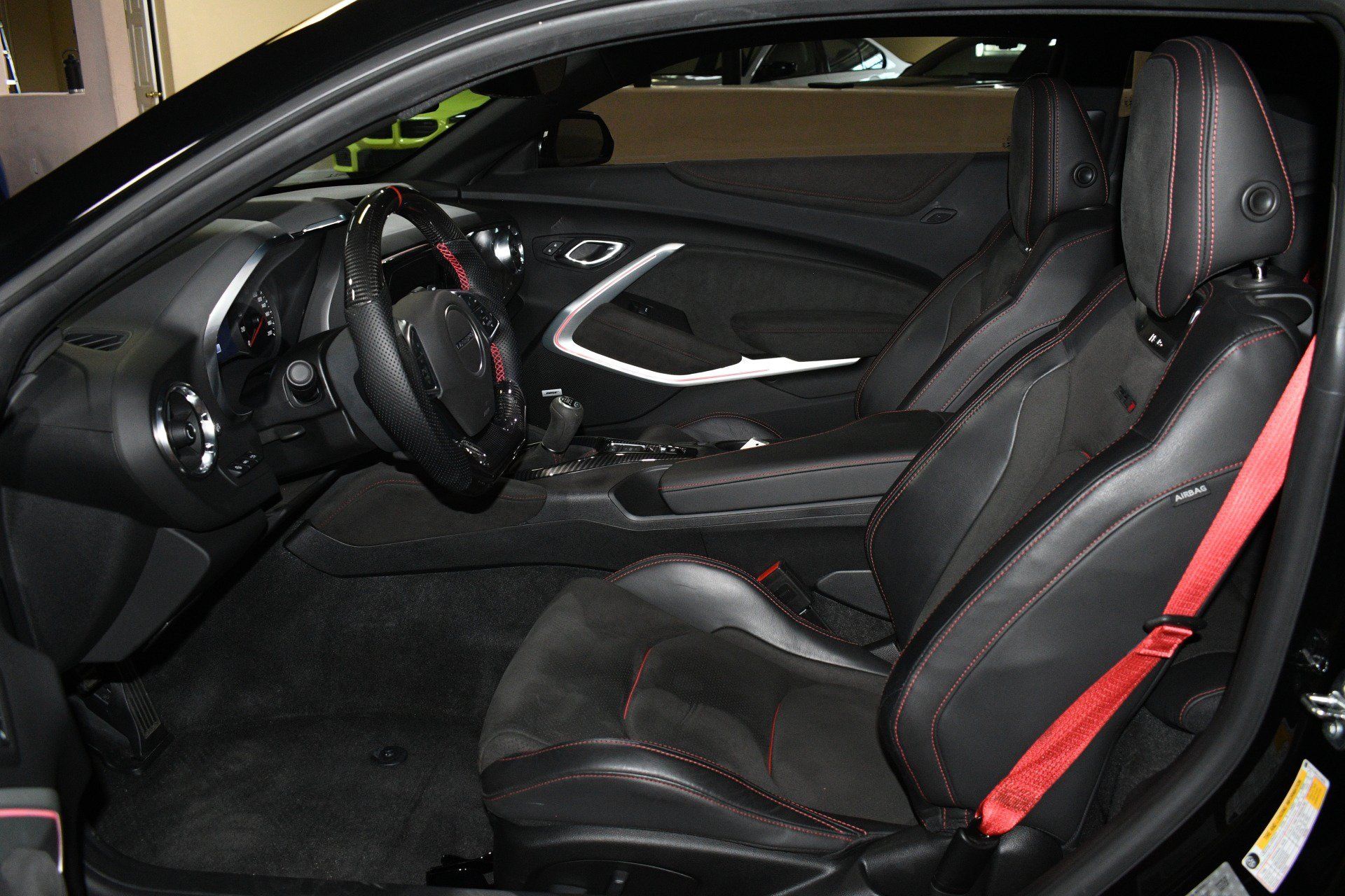 Used 2020 Chevrolet Camaro ZL1 RWD image 49