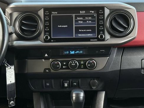 Used 2021 Toyota Tacoma SR5 RWD image 17