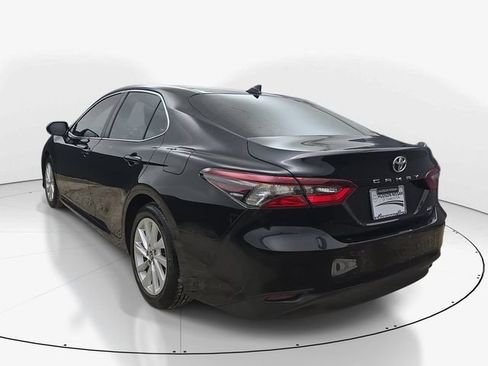 Used 2024 Toyota Camry LE w/ Convenience Package FWD image 8