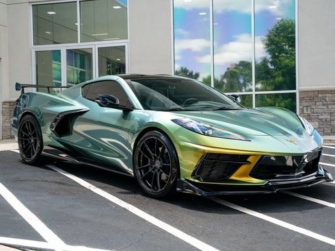 Used 2020 Chevrolet Corvette Stingray Coupe w/ 1LT RWD image 7