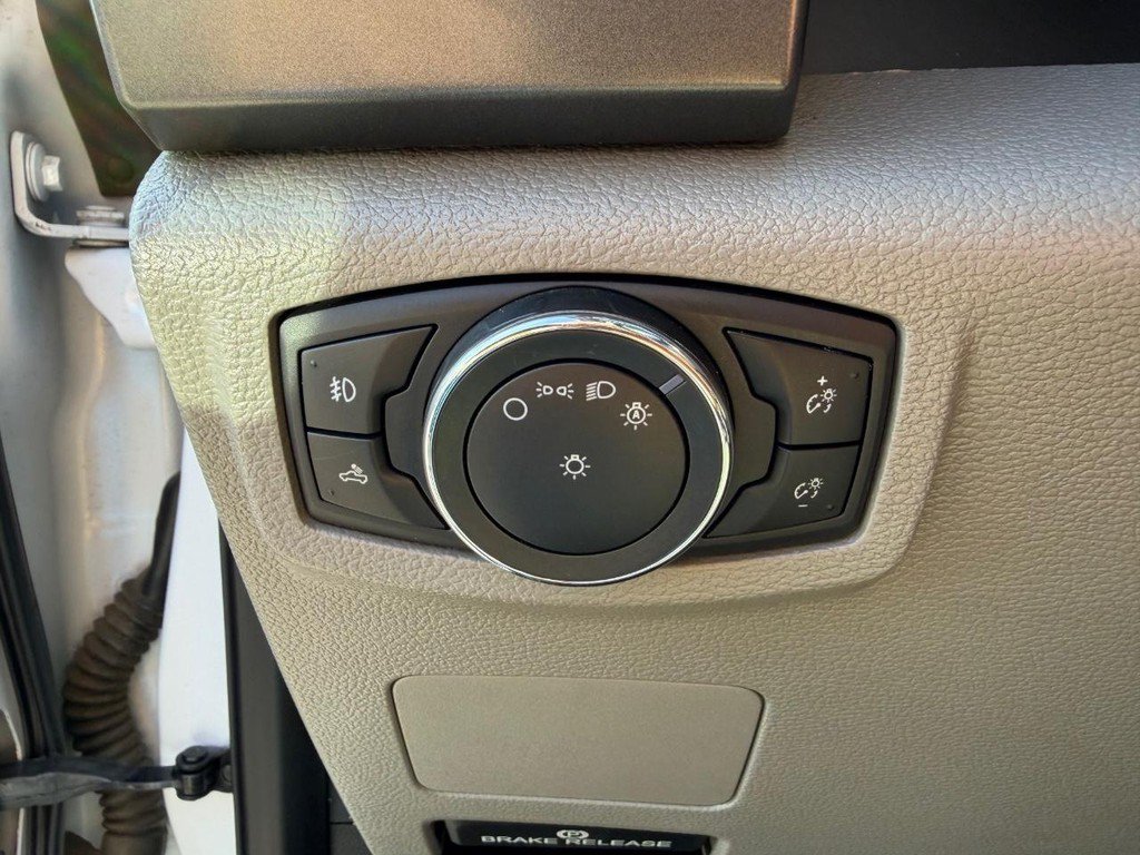 Used 2021 Ford F350 XLT w/ XLT Value Package RWD image 28