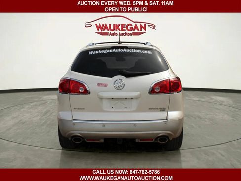 Used 2011 Buick Enclave CXL AWD/4WD image 6