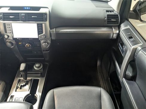 Used 2022 Toyota 4Runner TRD Sport image 8