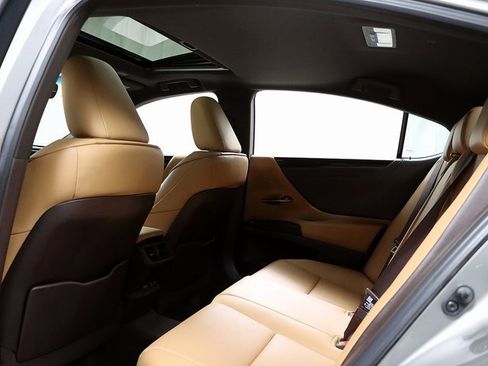 Used 2020 Lexus ES 350 w/ Premium Package image 13