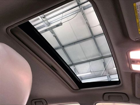 Used 2010 Toyota RAV4 Limited image 21