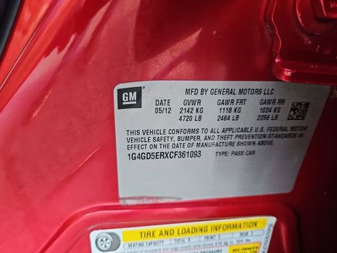 Used 2012 Buick LaCrosse Premium image 30