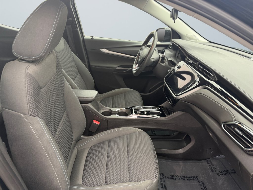 Used 2023 Chevrolet Bolt EUV LT FWD image 15