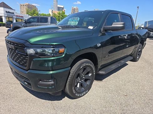 New 2026 RAM 1500 Express AWD/4WD image 7