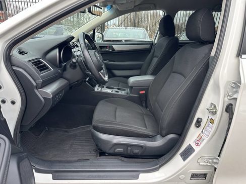 Used 2018 Subaru Outback 2.5i Premium AWD/4WD image 12