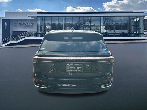 New 2026 Lincoln Nautilus Reserve AWD/4WD image 7