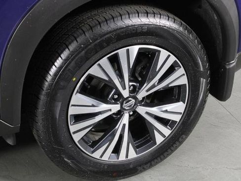 Certified 2021 Nissan Rogue SV w/ Premium Package image 13