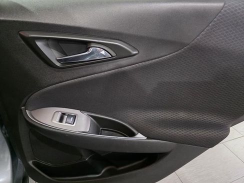 Used 2023 Chevrolet Malibu LS image 12