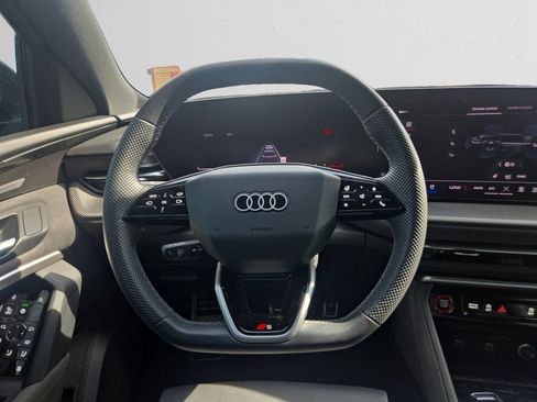 Used 2025 Audi SQ5 Premium Plus AWD/4WD image 13