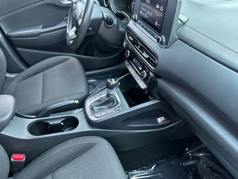 Used 2022 Hyundai Kona SEL w/ Convenience Package FWD image 18