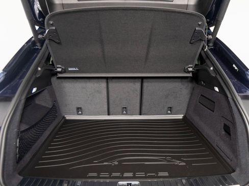 New 2026 Porsche Cayenne image 41