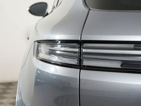 New 2026 Porsche Cayenne AWD/4WD image 12