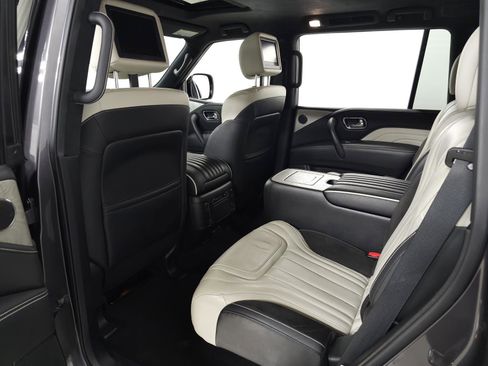 Used 2019 INFINITI QX80 Limited w/ All-Season Package image 30