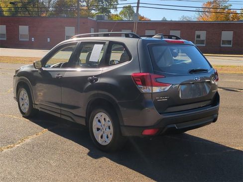 Used 2023 Subaru Forester image 6