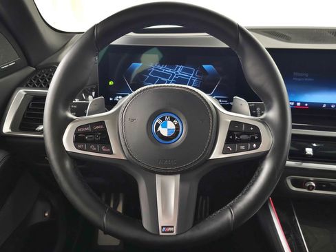 Used 2024 BMW X5 xDrive50e w/ Executive Package AWD/4WD image 21