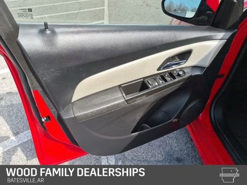 Used 2016 Chevrolet Cruze Eco image 23