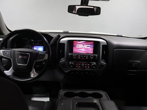 Used 2015 GMC Sierra 1500 SLE w/ SLE Value Package AWD/4WD image 17