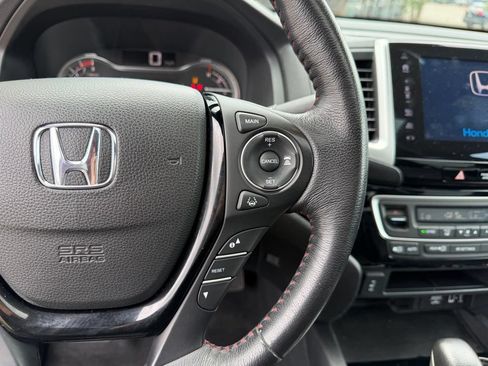 Used 2017 Honda Ridgeline Black Edition image 19