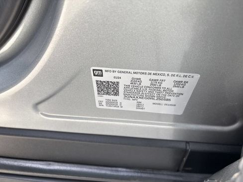 Used 2024 Chevrolet Equinox Premier AWD/4WD image 15
