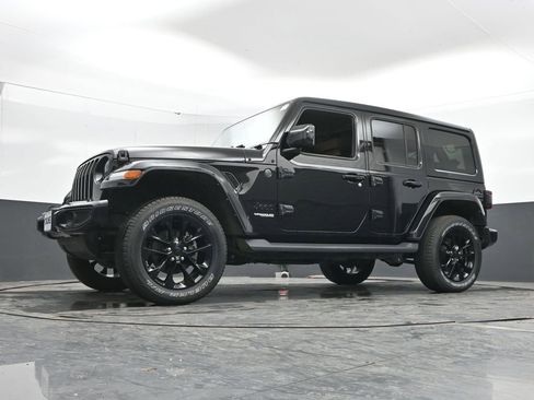 Used 2021 Jeep Wrangler Unlimited Sahara image 29