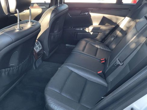 Used 2012 Mercedes-Benz S 550 4MATIC w/ Premium 2 Pkg image 24