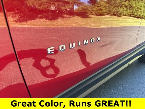 Used 2021 Chevrolet Equinox LT image 30