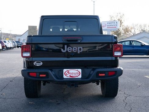 Used 2023 Jeep Gladiator Mojave w/ Cold Weather Group image 4