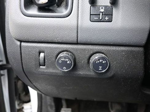 Used 2018 Chevrolet Colorado W/T w/ WT Convenience Package image 18