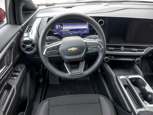 New 2026 Chevrolet Equinox EV LT image 16