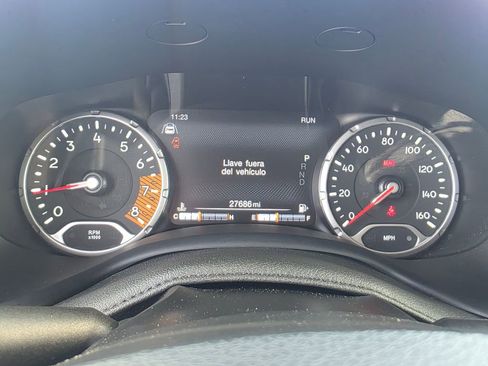 Used 2023 Jeep Renegade Altitude w/ Convenience Group I image 18