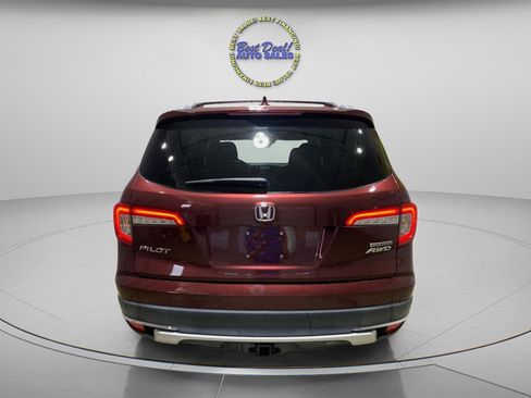 Used 2021 Honda Pilot Touring image 3