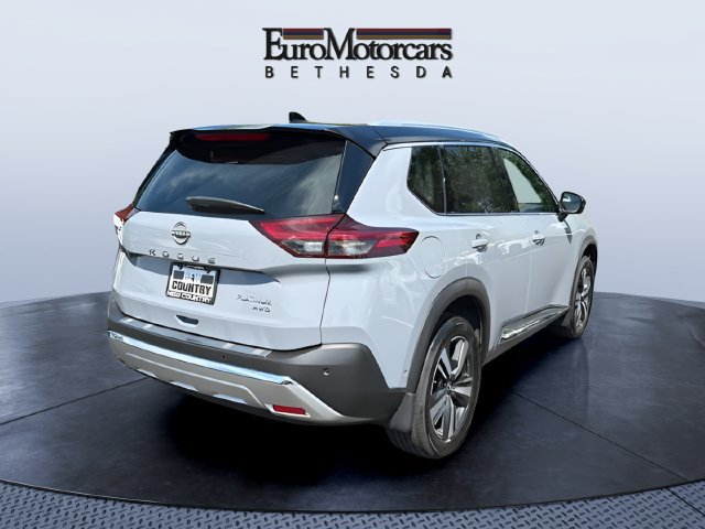 Used 2022 Nissan Rogue Platinum w/ Head-Up Display Package AWD/4WD image 5