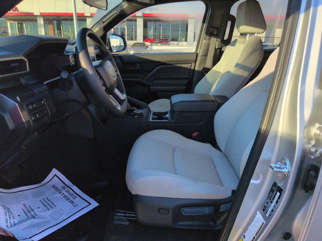 Certified 2026 Toyota 4Runner SR5 AWD/4WD image 8