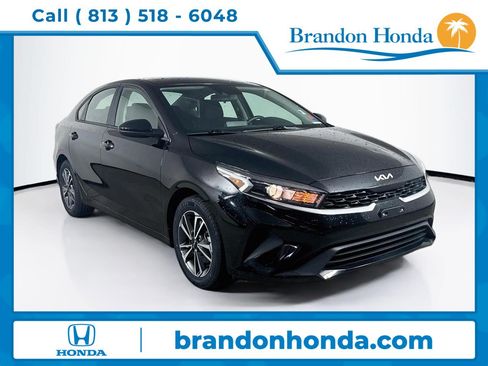 Used 2024 Kia Forte LXS FWD image 1