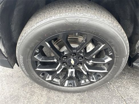 Used 2023 Chevrolet Tahoe LS image 31