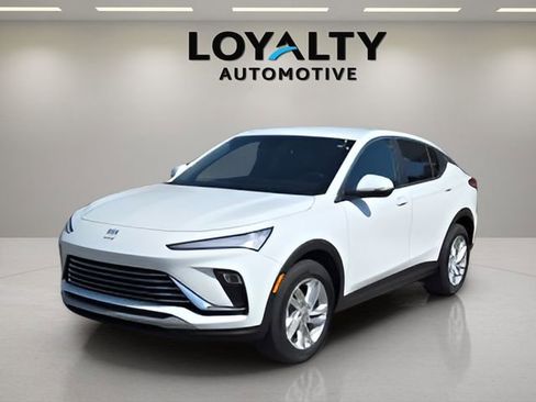 Used 2025 Buick Envista Preferred w/ Convenience I Package image 1