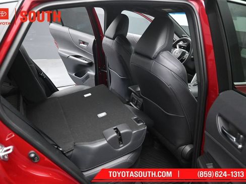 Used 2023 Toyota Venza XLE AWD/4WD image 30