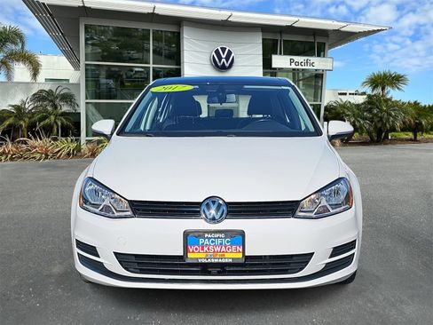 Used 2017 Volkswagen Golf Wolfsburg Edition image 2