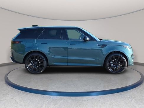 New 2026 Land Rover Range Rover Sport Dynamic SE AWD/4WD image 4